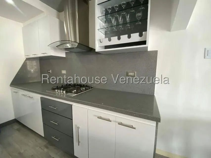 Casa (Duplex) en Venta en El Amanecer, Lara - 5