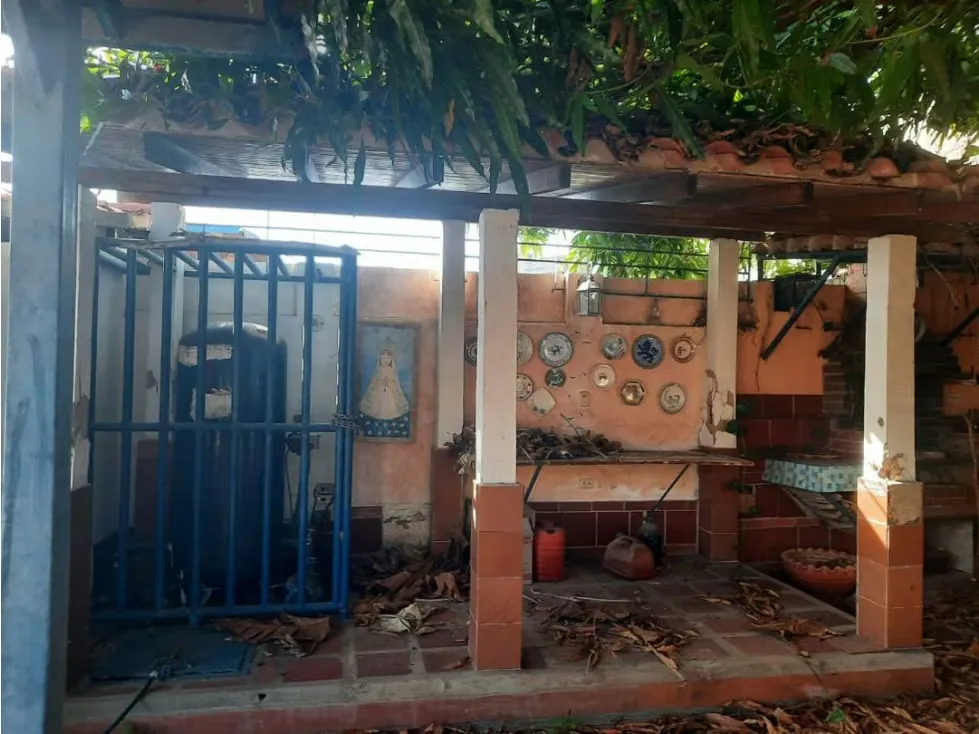 SE VENDE LOTE DE TERRENO EN MARGARITA - 17