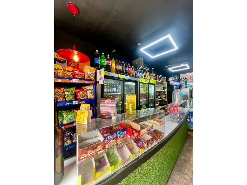 Se vende Local comercial 80m² Av Urdaneta