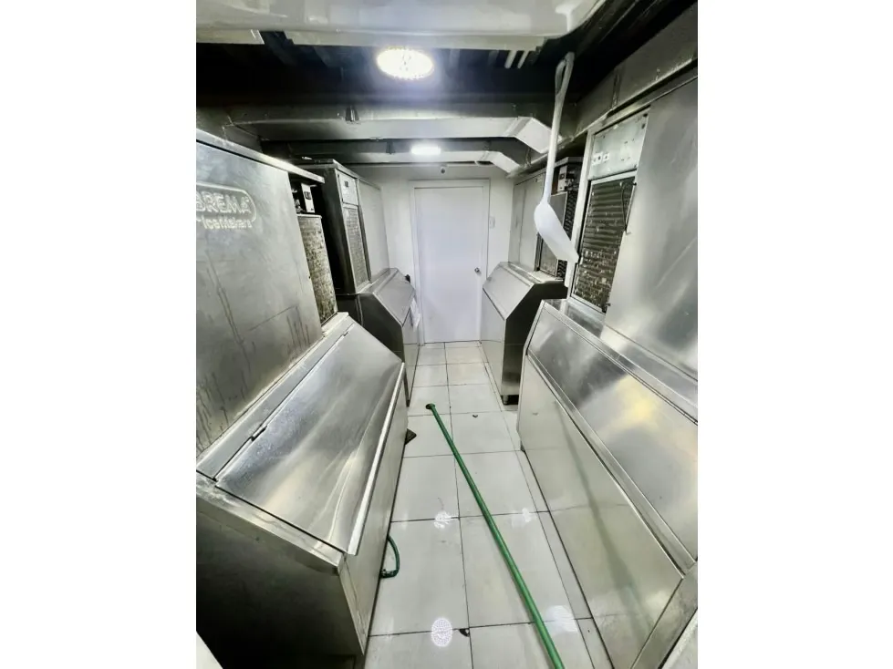 Se vende Local comercial 80m² Av Urdaneta - 14