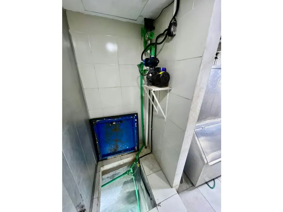 Se vende Local comercial 80m² Av Urdaneta - 15