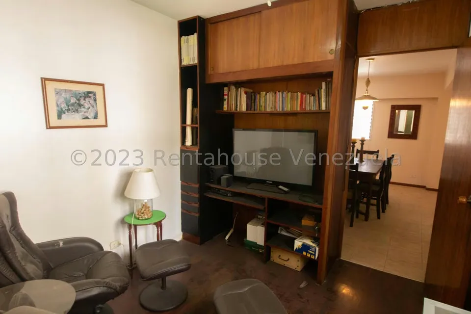 Apartamento (1 Nivel) en Venta en Colinas de Bello Monte, Distrito Metropolitano - 23