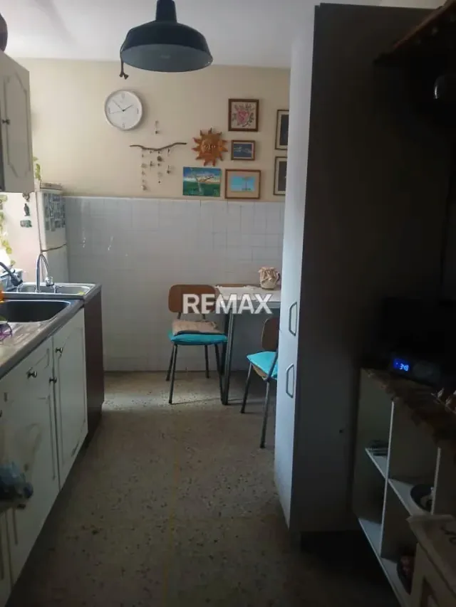 En Venta Amplio Apartamento en Plena Avenida Lara Diagonal al Club El Country de Barquisimeto - 6