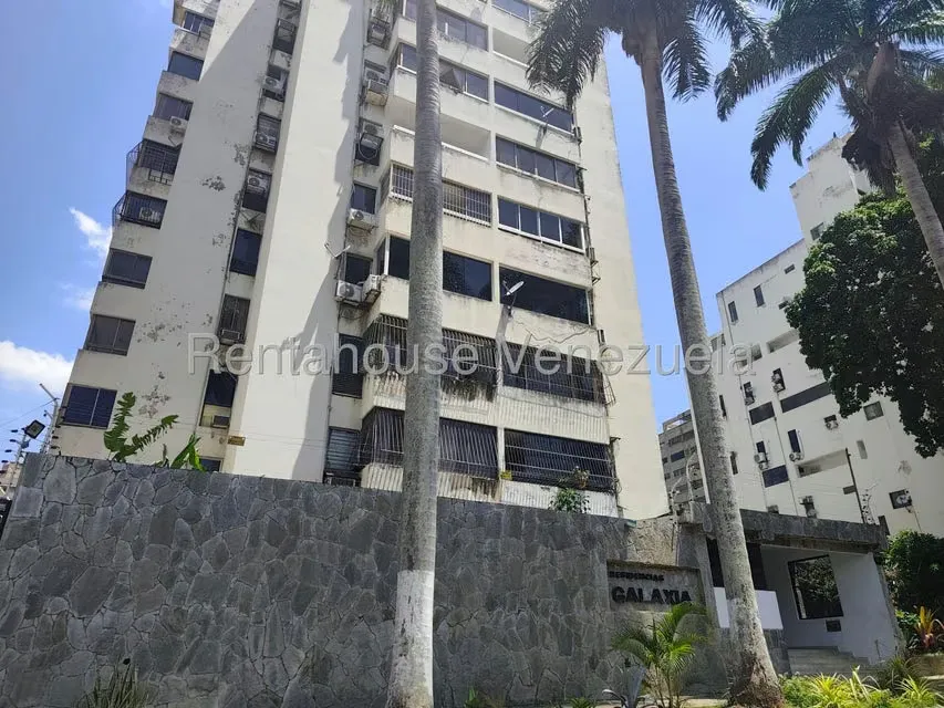 Apartamento (1 Nivel) en Venta en La Trigaleña, Carabobo - 2