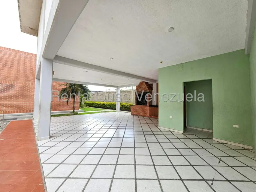Apartamento (1 Nivel) en Venta en Zona Oeste, Lara - 24