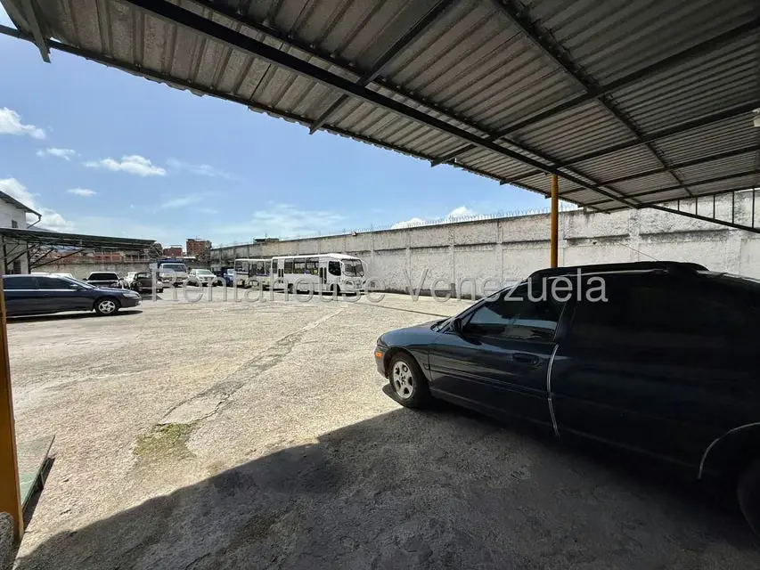 Terreno (Comercial) en Venta en Catia, Distrito Metropolitano - 6