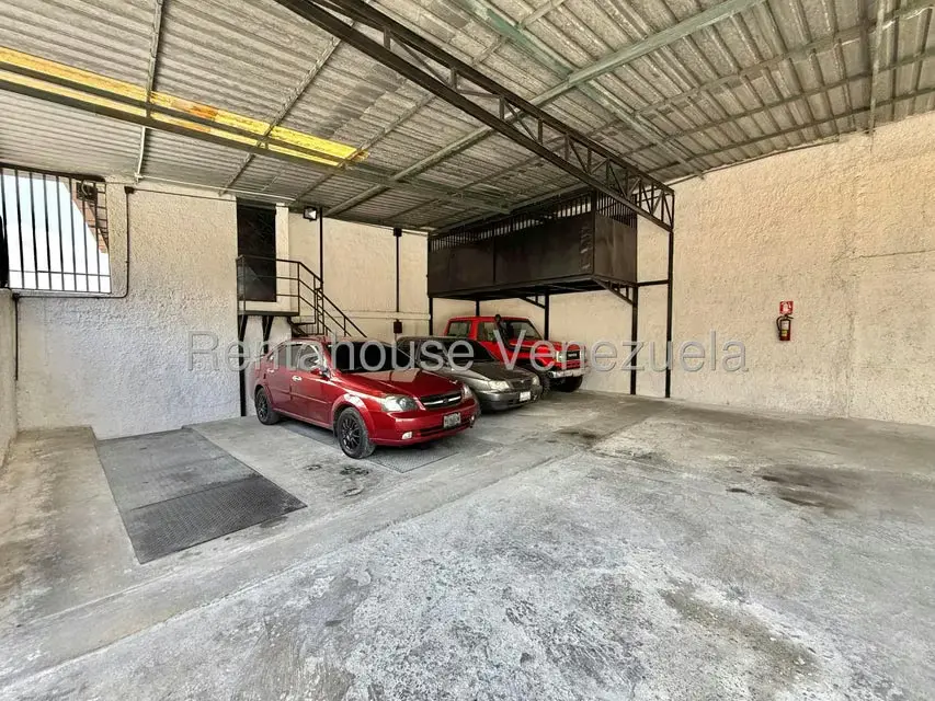 Terreno (Comercial) en Venta en Catia, Distrito Metropolitano - 10