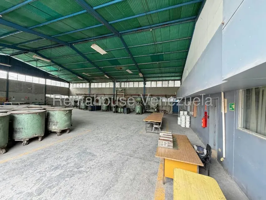 Local Comercial en Venta en Zona Industrial San Vicente, Aragua - 3