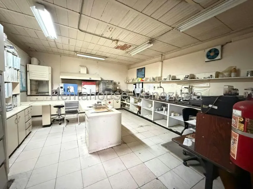 Local Comercial en Venta en Zona Industrial San Vicente, Aragua - 39