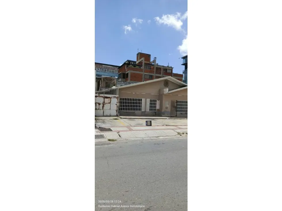Vendo local 1200m2 Las Mercedes 5357