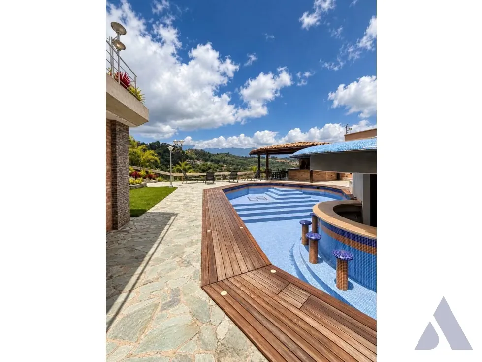 Vendo casa 883m2 La Lagunita 9314 - 12