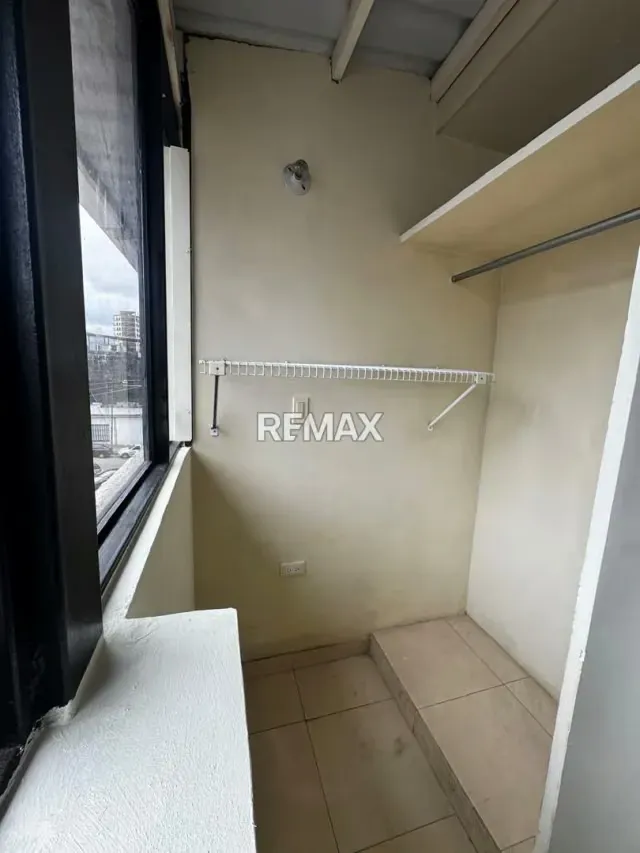 HABITACION EN ALQUILER EN EL EDIFICIO OASIS #8 - 2