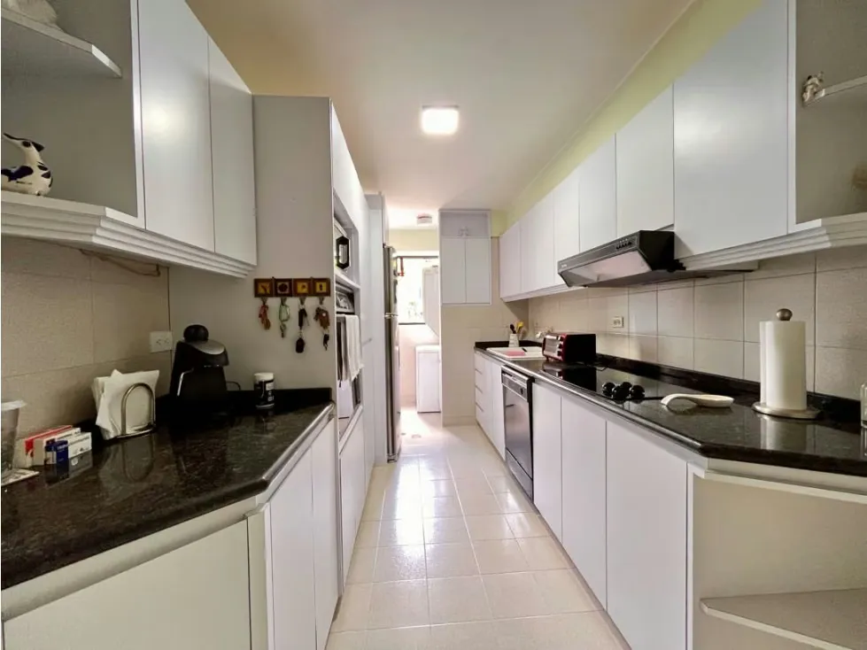 Venta de exclusivo apartamento en Los Naranjos 3 puestos - 17