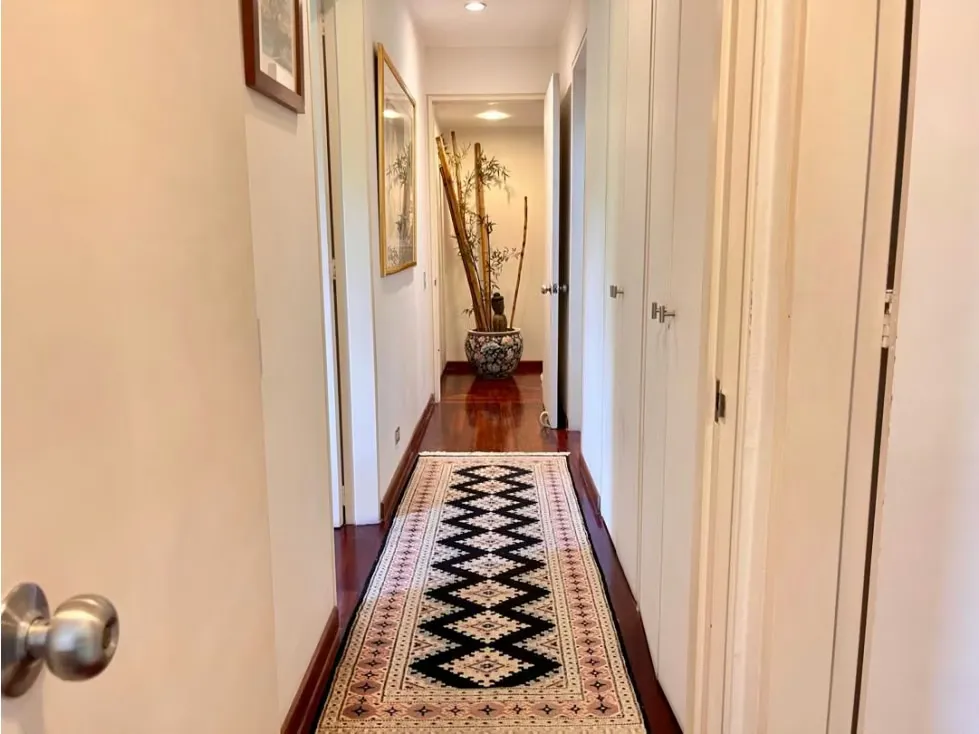 Venta de exclusivo apartamento en Los Naranjos 3 puestos - 24