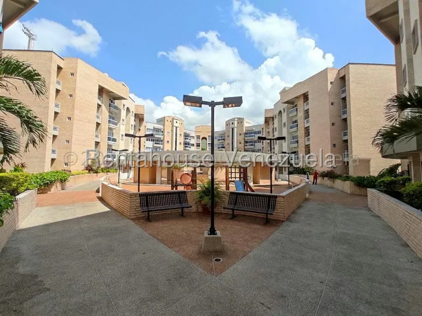 Apartamento (1 Nivel) en Venta en Las Delicias, Aragua - 28
