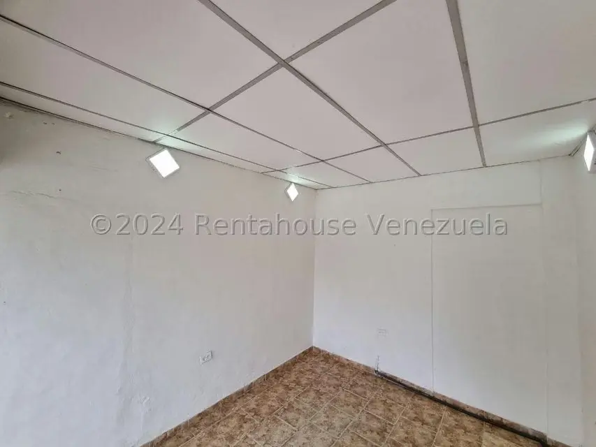 Local Comercial en Alquiler en Parroquia Catedral, Lara - 12