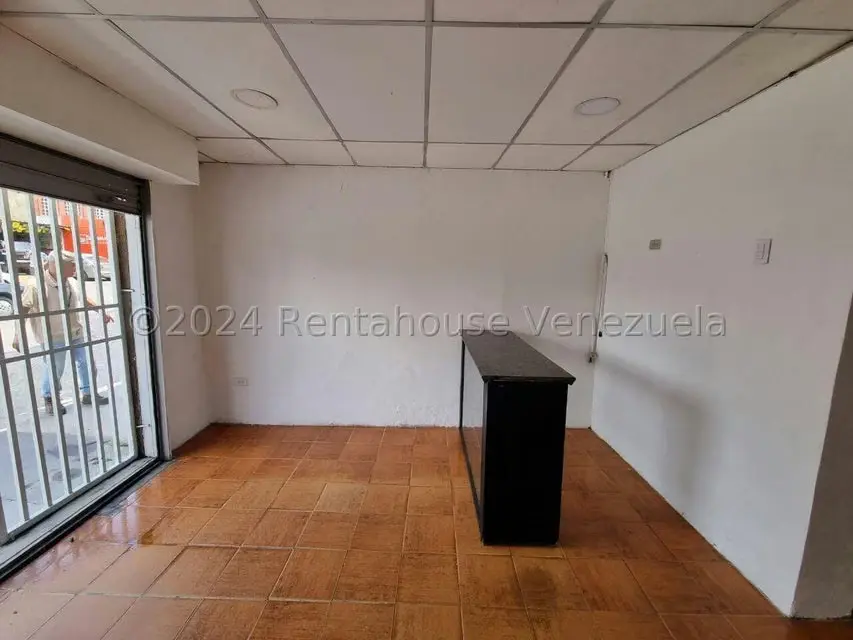 Local Comercial en Alquiler en Parroquia Catedral, Lara - 23
