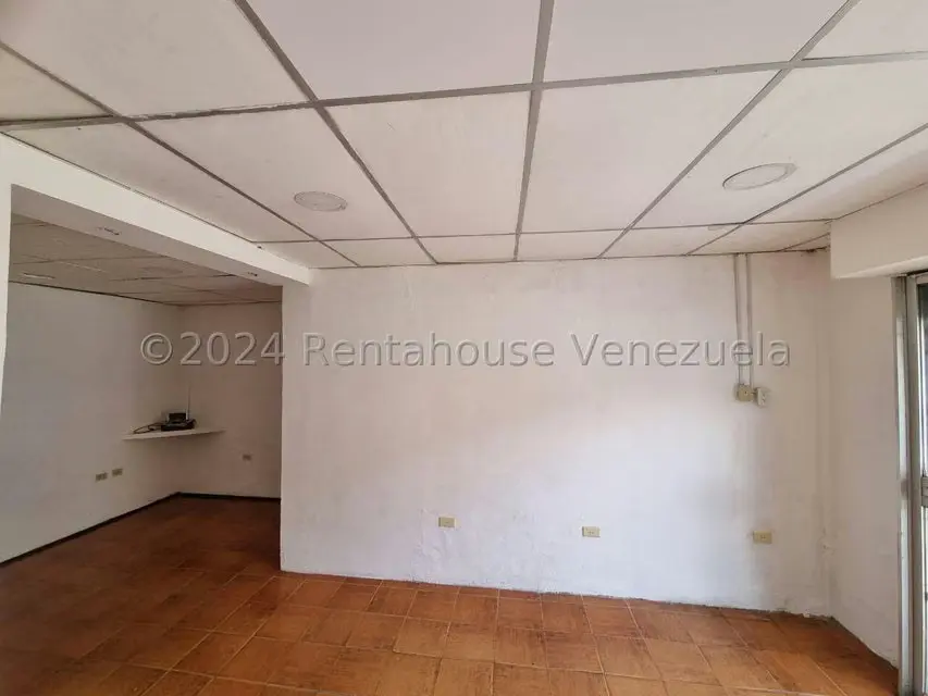 Local Comercial en Alquiler en Parroquia Catedral, Lara - 25