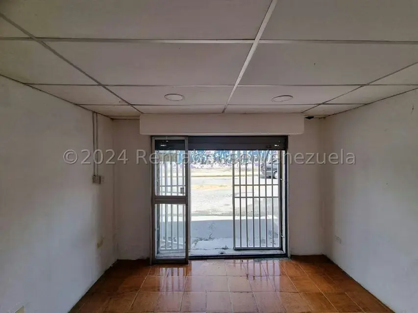 Local Comercial en Alquiler en Parroquia Catedral, Lara - 26