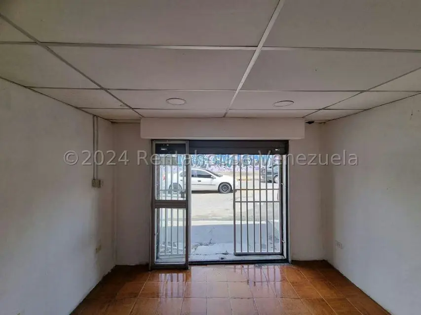 Local Comercial en Alquiler en Parroquia Catedral, Lara - 27