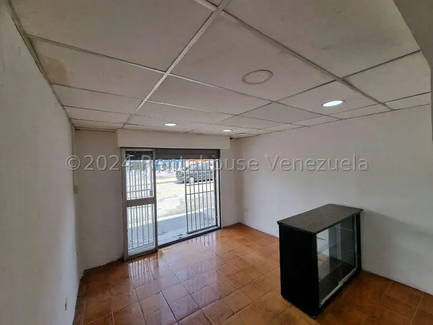 Local Comercial en Alquiler en Parroquia Catedral, Lara - 33