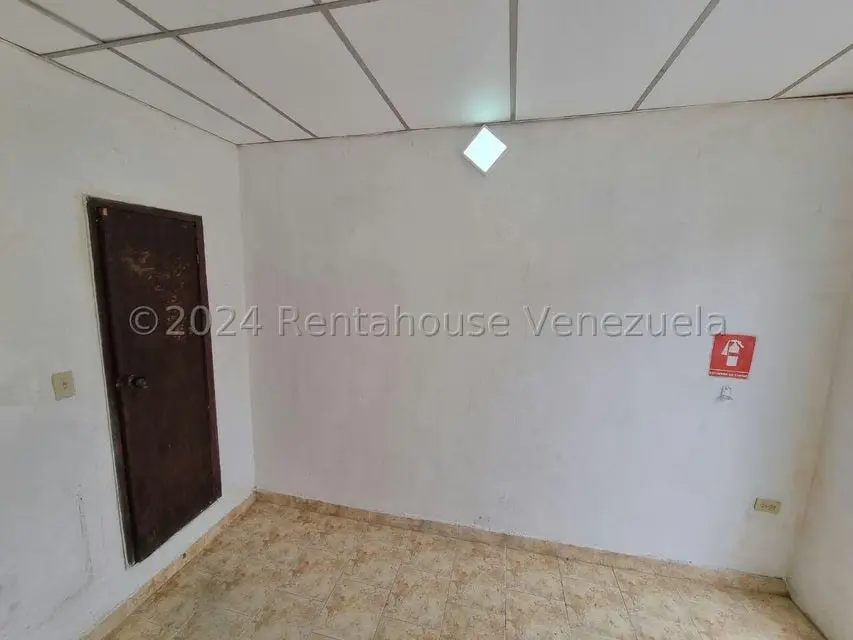 Local Comercial en Alquiler en Parroquia Catedral, Lara - 4