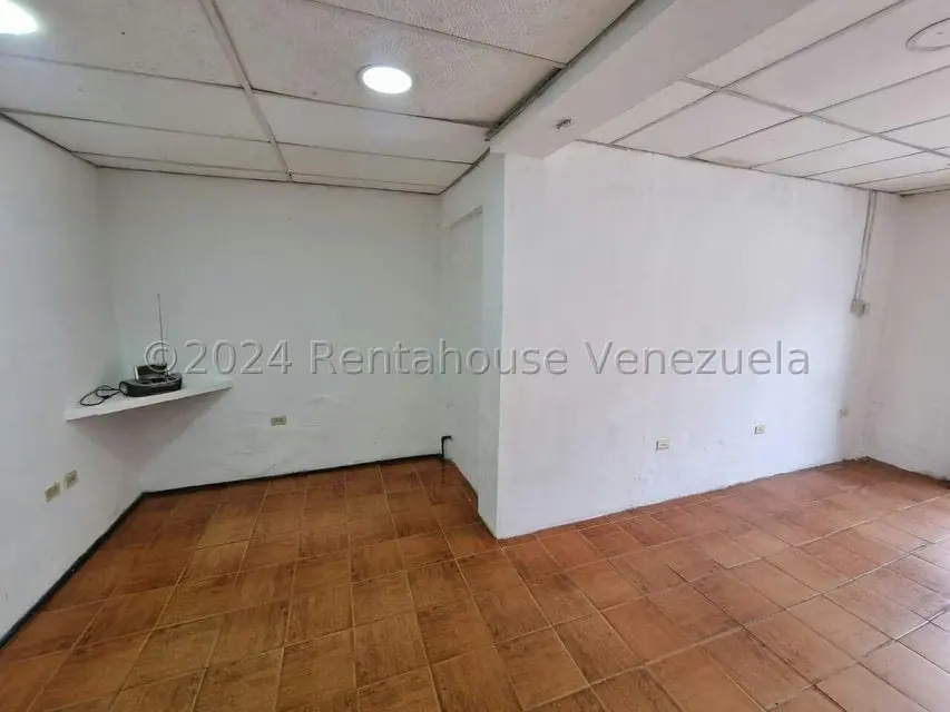 Local Comercial en Alquiler en Parroquia Catedral, Lara - 43