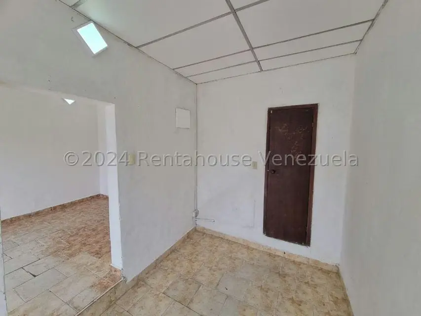 Local Comercial en Alquiler en Parroquia Catedral, Lara - 8