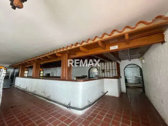 LOCAL COMERCIAL VENTA AGUA VIVA PALAVECINO - 6