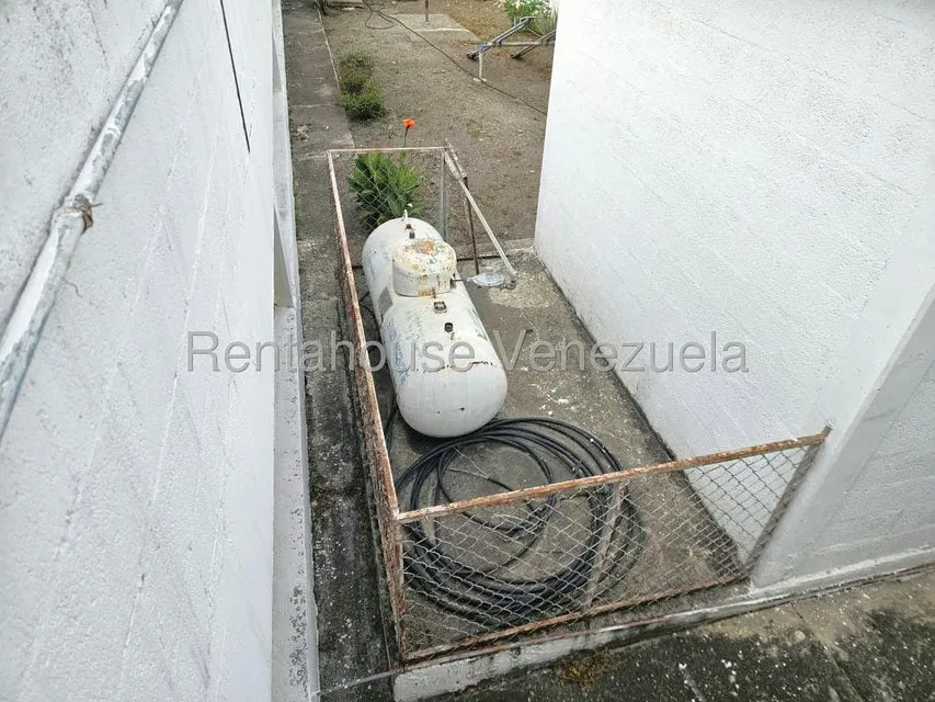 Apartamento (1 Nivel) en Venta en Zona Este, Lara - 34