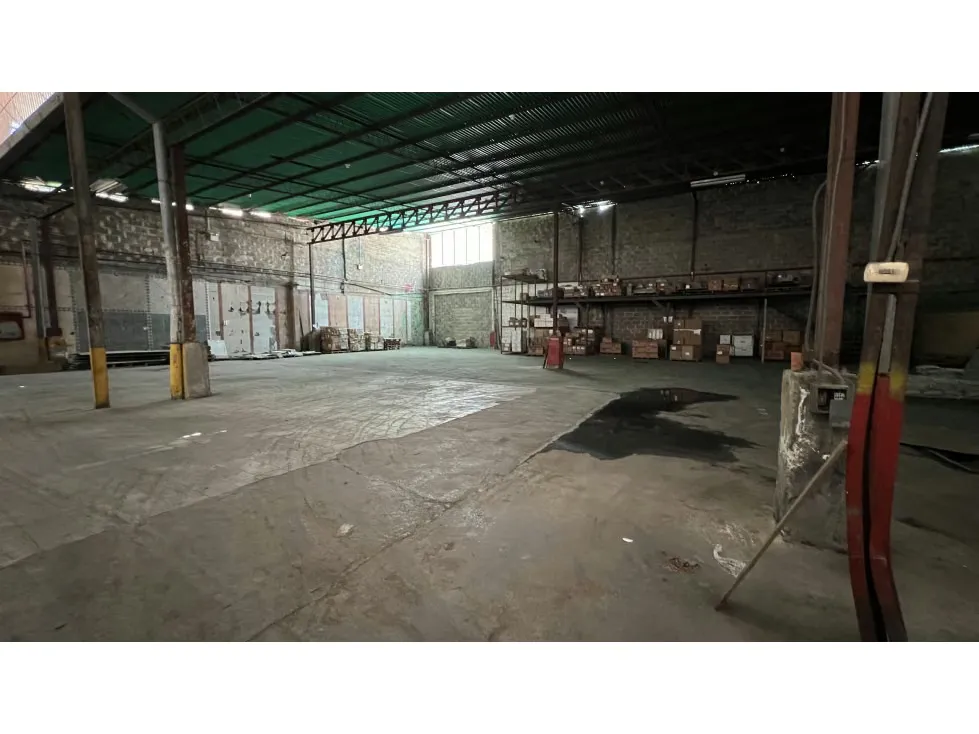 Se vende Galpon 2950m² 4b+10e La Bandera - 15