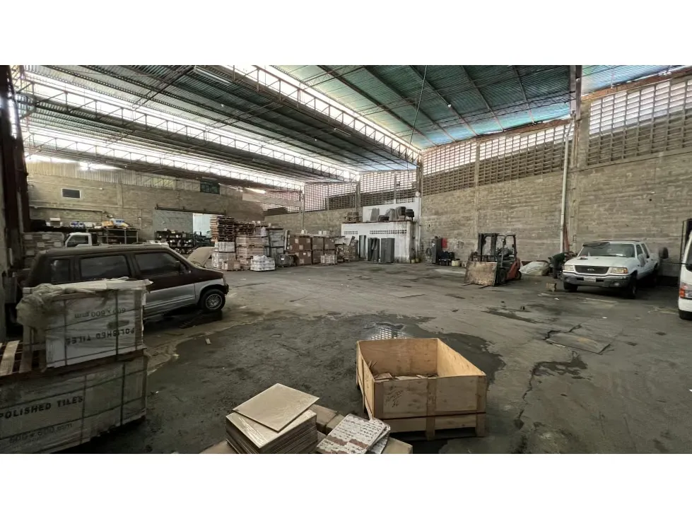 Se vende Galpon 2950m² 4b+10e La Bandera - 20