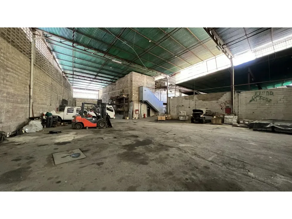 Se vende Galpon 2950m² 4b+10e La Bandera - 28