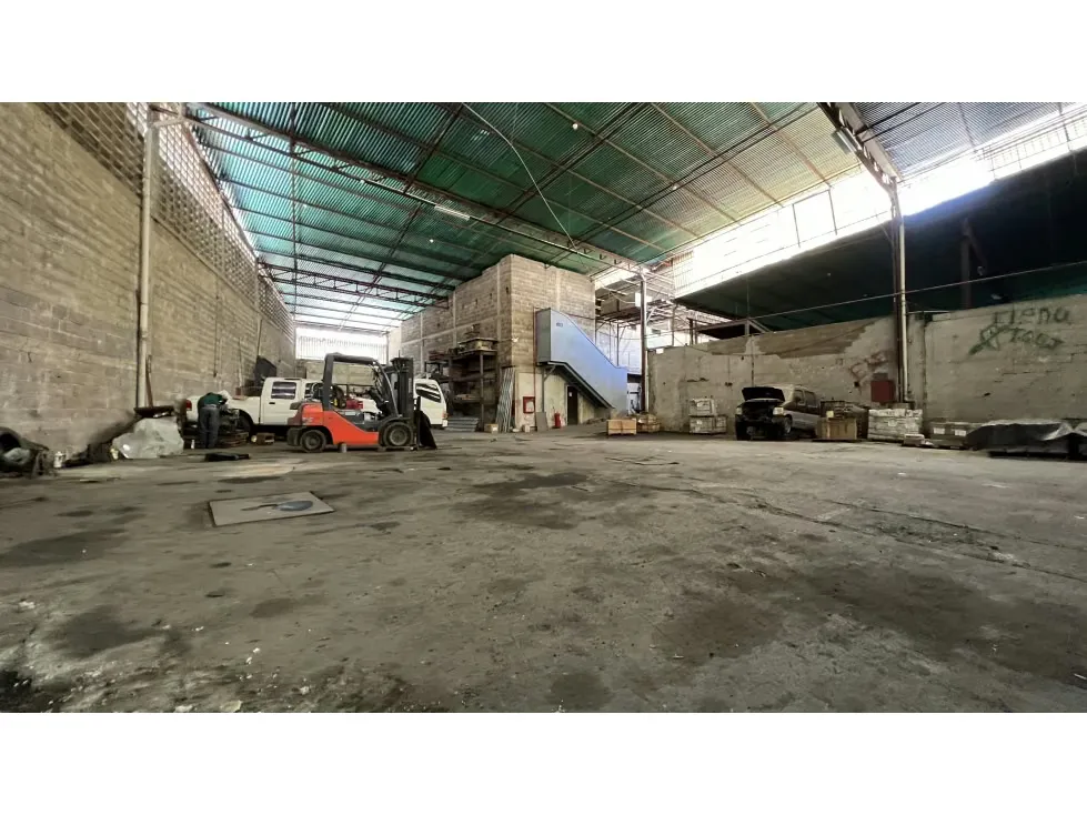Se vende Galpon 2950m² 4b+10e La Bandera - 31