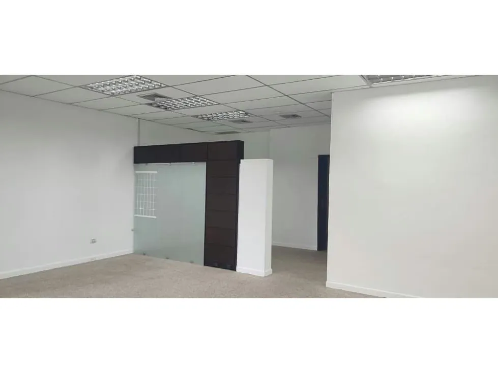 Alquilo oficina 60m2 La Lagunita 9373 - 6