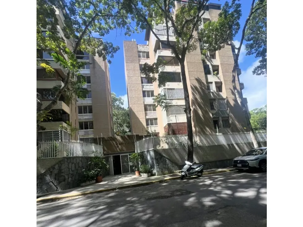 VENTA DE APARTAMENTO EN LAS ESMERALDAS