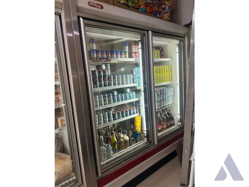 Vendo/alquilo fondo de comercio 120m2 Los Símbolos 4845 - 6