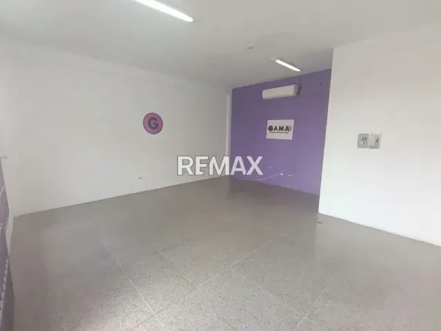 Local Comercial en Alquiler Estación de Servicio San Miguel 2000 - 2