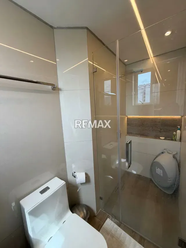 EN VENTA APARTAMENTO EN RES. ICEBERG - 18