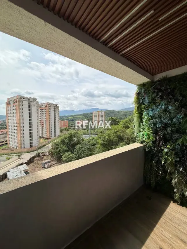 EN VENTA APARTAMENTO EN RES. ICEBERG - 8