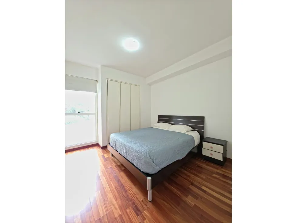 APARTAMENTO EN ALQUILER 115 M2 - URB CAMPO ALEGRE - 6