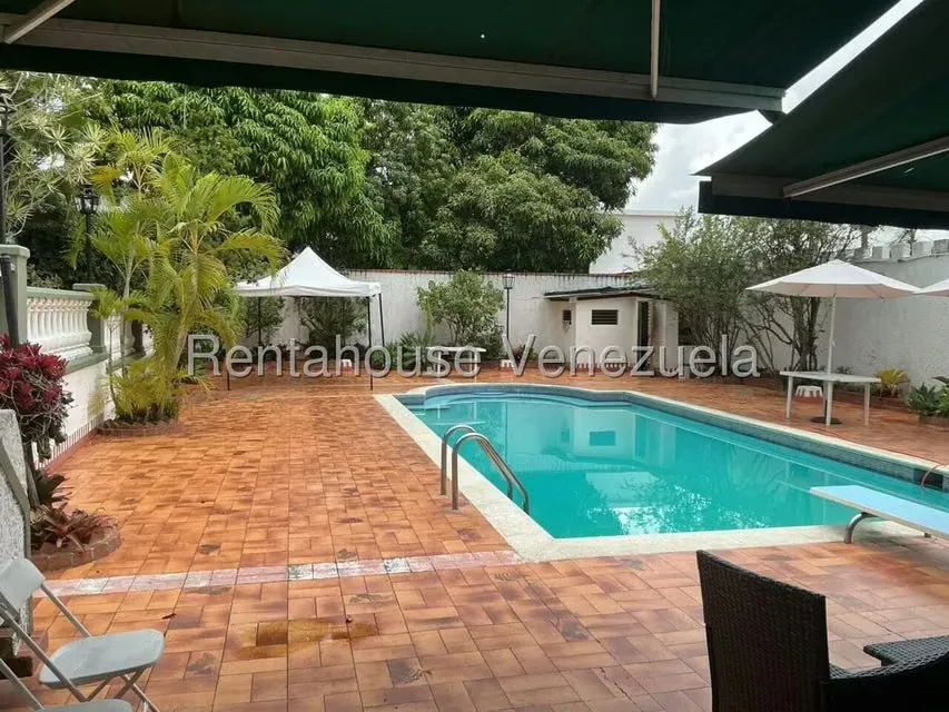 Casa (Colonial) en Venta en La Trinidad, Distrito Metropolitano - 18
