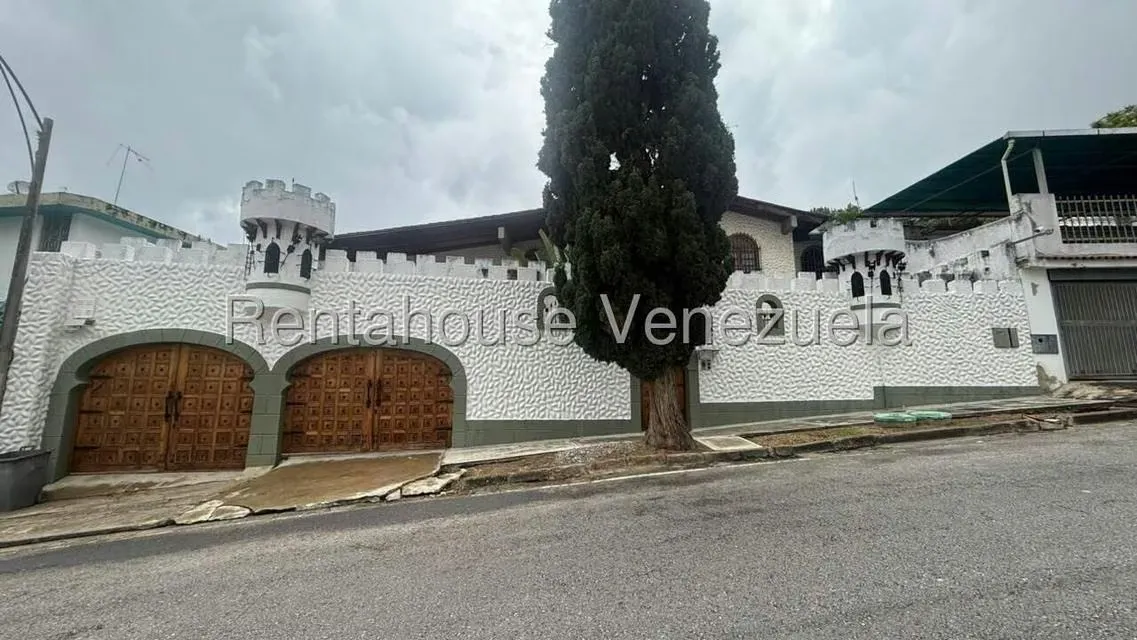 Casa (Colonial) en Venta en La Trinidad, Distrito Metropolitano - 3
