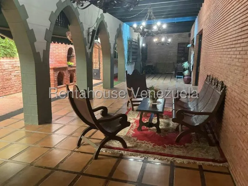 Casa (Colonial) en Venta en La Trinidad, Distrito Metropolitano - 22