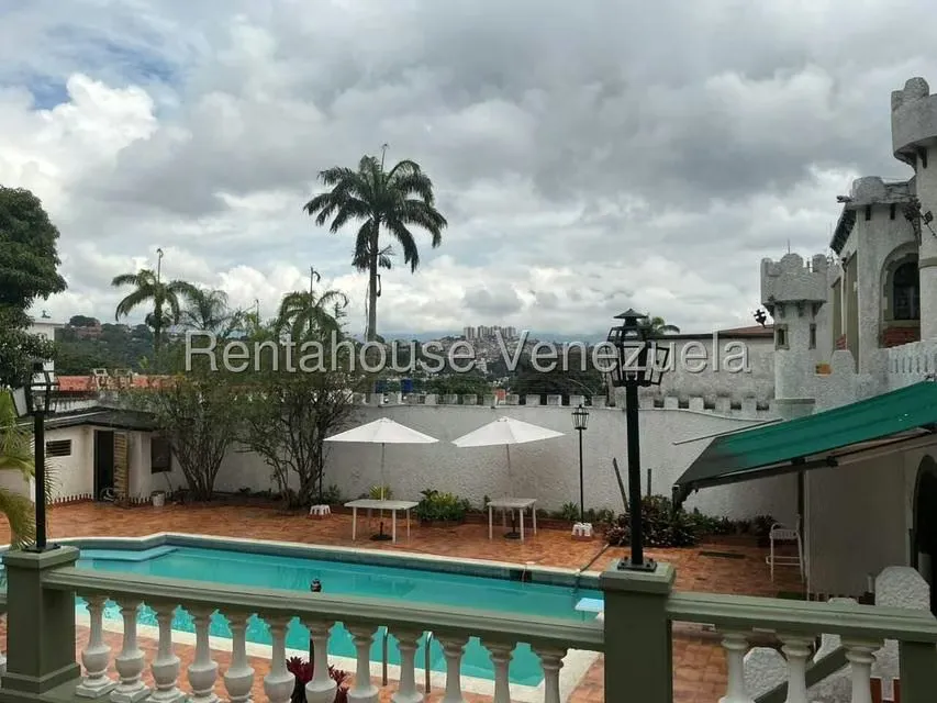 Casa (Colonial) en Venta en La Trinidad, Distrito Metropolitano - 38