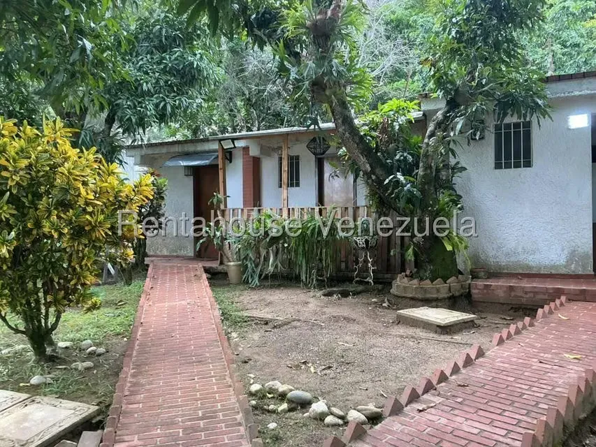 Casa (Colonial) en Venta en La Trinidad, Distrito Metropolitano - 42
