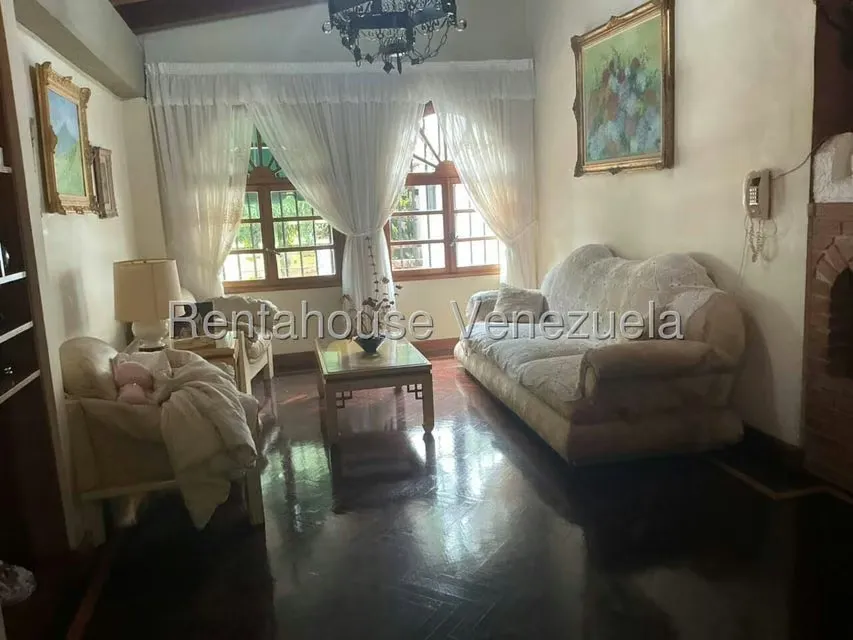 Casa (Colonial) en Venta en La Trinidad, Distrito Metropolitano - 55