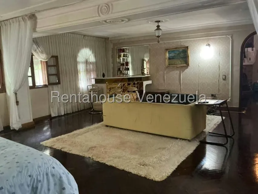 Casa (Colonial) en Venta en La Trinidad, Distrito Metropolitano - 60