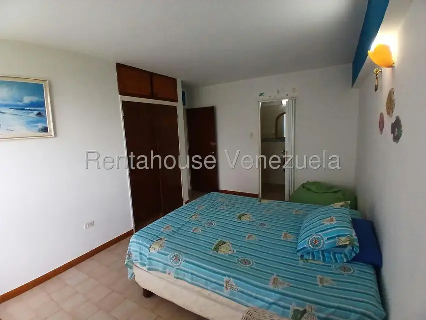 Apartamento (1 Nivel) en Venta en Ciudad Balneario Higuerote, Miranda - 13