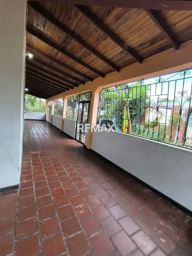 CASA + TERRENO EN VENTA Ubicado En San Rafael de cordero - 4